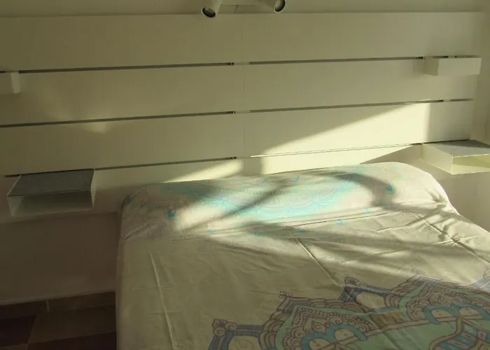 Edificio Montecarlo Playa San Juan *