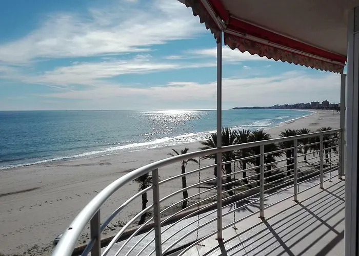 Edificio Montecarlo Playa San Juan *