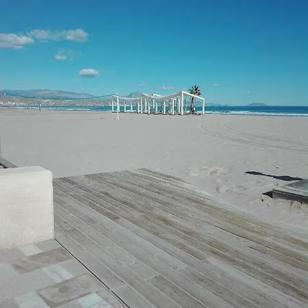 Edificio Montecarlo Playa San Juan El Campello