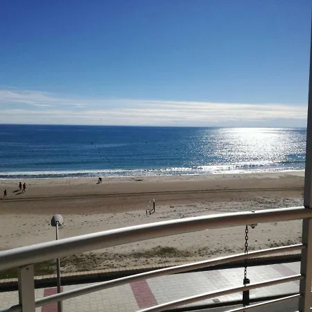 Edificio Montecarlo Playa San Juan *